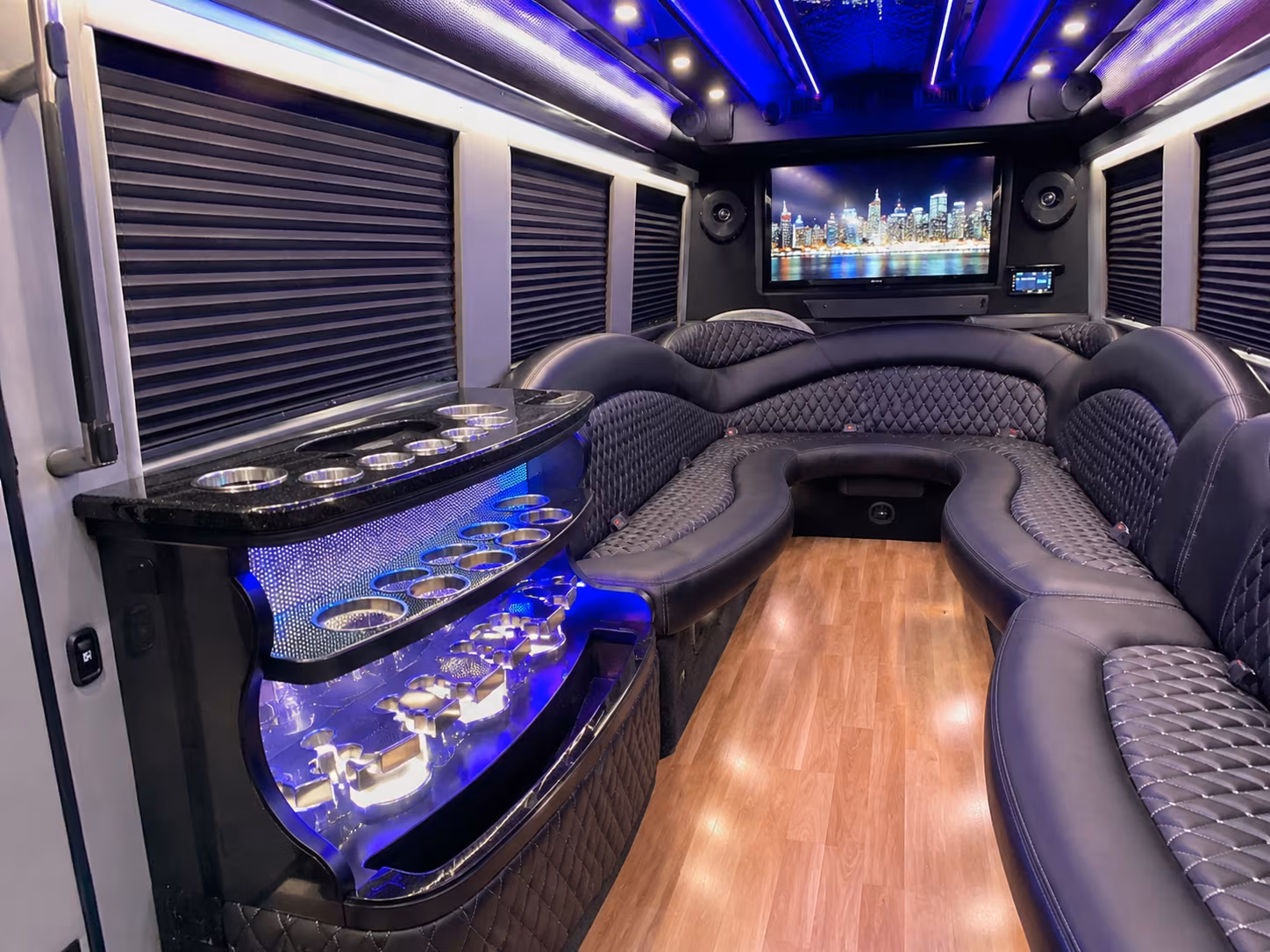 rent a waterbury prom party bus or charter bus today